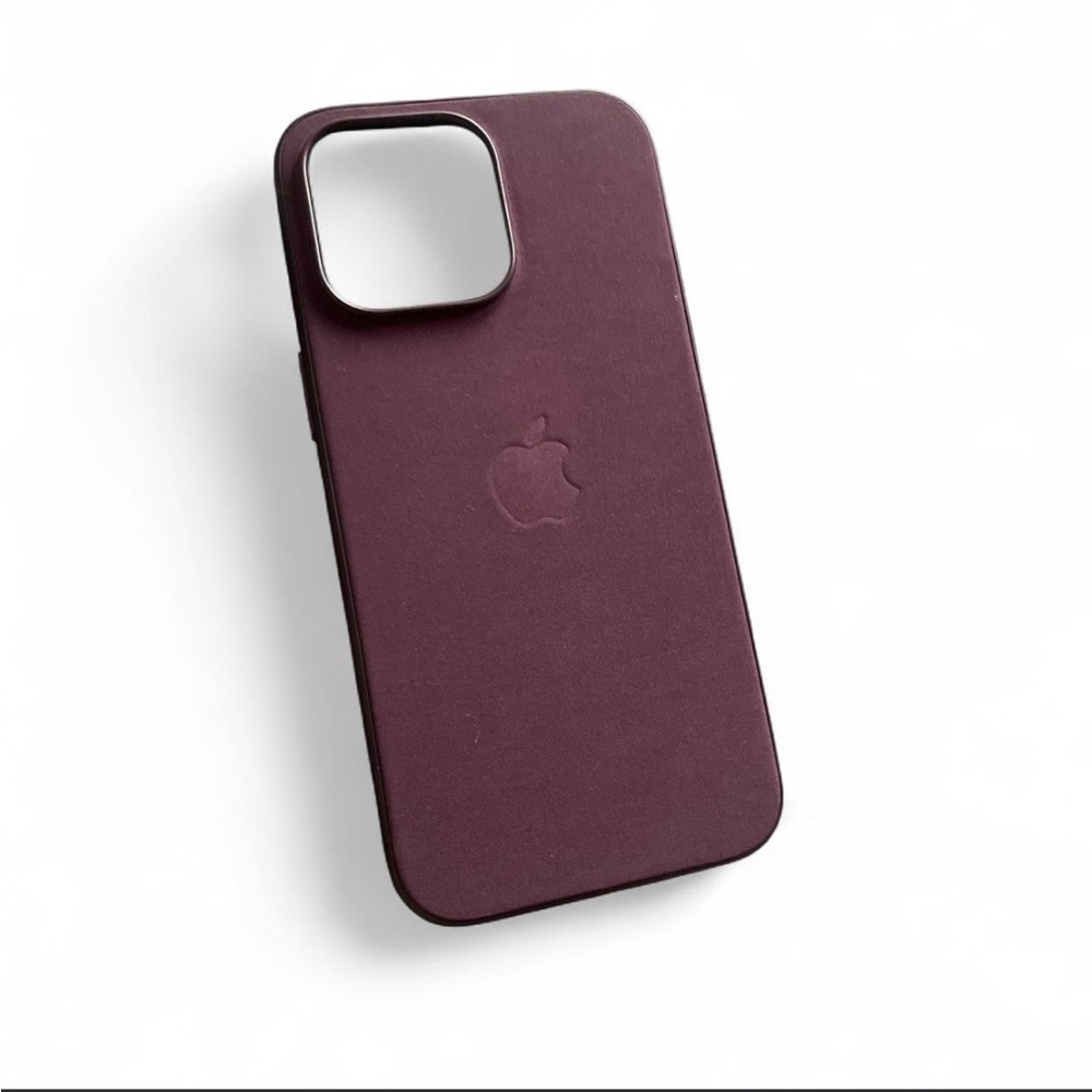 Apple iPhone 15 Pro Max MagSafe Leather iPhone Case - Plum